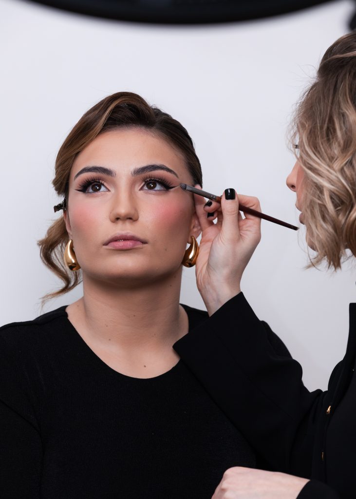 Detalj pažljivo osmišljenog makeup looka